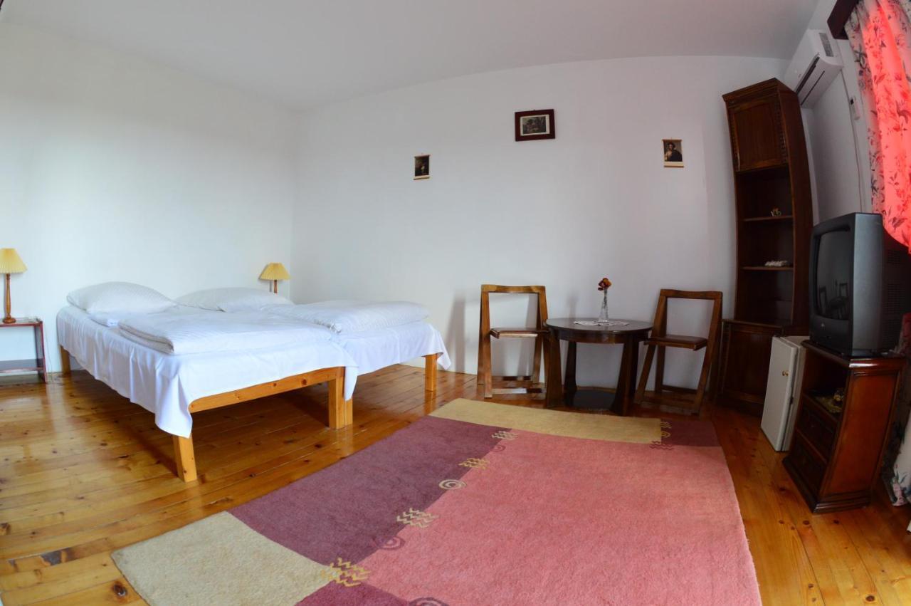 Casa Altius Felix Apartment Baile Felix Bagian luar foto